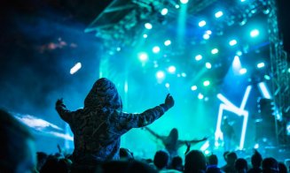 Clujenii, despre concertul-test porpus de Boc: ''Testeaza rezistenta celor care lucreaza in spitalele COVID?!''