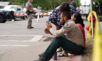 ATAC ARMAT la o școală din Texas. 14 elevi  și un profesor, uciși de un tânăr de 18 ani