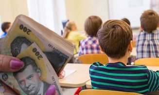 USR PLUS Cluj solicită creșterea burselor elevilor clujeni cu 15%! Consilier local: ''Se găsesc bani pentru funcționari, însă pentru elevi nu''