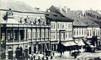 Centrul Clujului, fără Palatele Gemene de pe strada in Oglindă. Ulterior,  la parter erau cele mai luxoase spaţii comerciale din oraş
