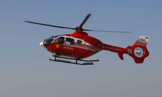 Accident rutier GRAV în județul Cluj: Intervine descarcerarea și elicopterul SMURD / Un tânăr este resuscitat