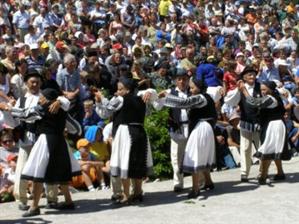 EVENIMENT. Mii de clujeni, aşteptaţi la sărbătoarea Crucea Iancului