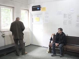 Val de concedieri în instituţiile clujene 