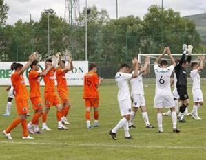 FOTBAL. „U” îşi prezintă lotul în Piaţa Unirii