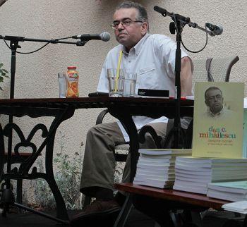 CULTURĂ. Dan C. Mihăilescu: „Sunt puţini regizori la care se vede un sistem filozofic”