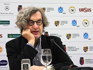 Wim Wenders: “Politicienii locali sunt adesea orbi la ce au în faţă”