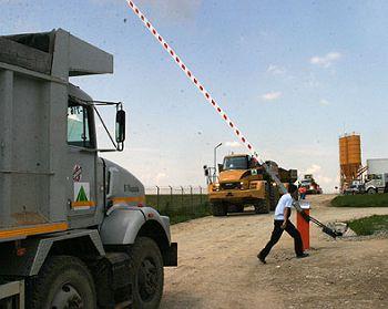 Bechtel, în pragul insolvenţei 