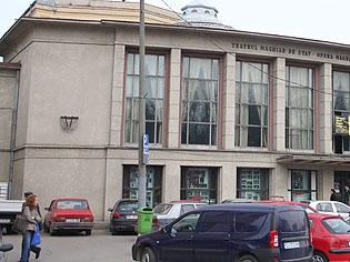 CULTURĂ. Teatrul de Comedie din Budapesta revine în turneu după 10 ani la Cluj