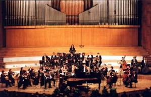 CULTURĂ. Clujeanul Răzvan Suma concertează la Bucureşti