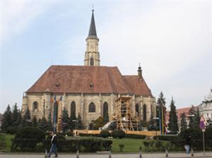 CULTURĂ. Concert al Filarmonciii, dedicat preşedintelui Poloniei şi victimelor accidentului aviatic din Rusia