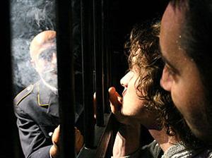 Praf de puşcă la Teatrul Naţional