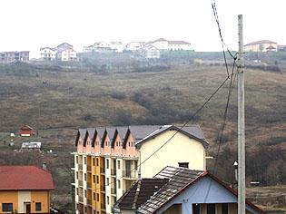 Dovada că s-a construit bloc pe autorizaţie de case în Câmpului