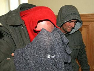 Din Porsche Cayenne, la zdup