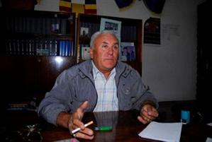 Primarul face legea lângă Cluj