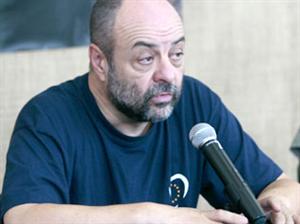 Tompa Gabor debutează ca regizor de operă