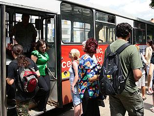 ADMINISTRAŢIE. Efectele crizei: transport gratuit pe RATUC pentru şomerii clujeni