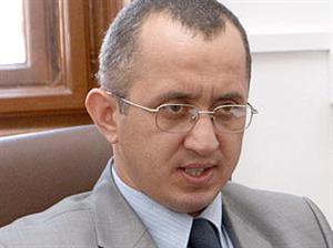 Boc contra lui Băsescu?