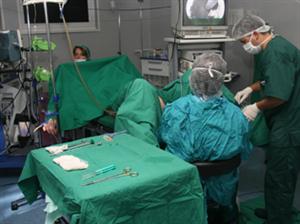 EVENIMENT. Robot chirurgical pentru transplant renal în Cluj
