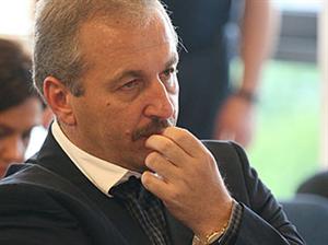 Dâncu nu mai face politică, dar rămâne în PSD