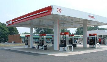 Benzinărie Lukoil jefuită de un mascat