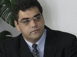 Proiecte puţine, prea mulţi bani europeni    