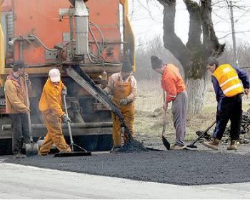“Regii asfaltului” toacă la Cluj 100 de milioane de euro