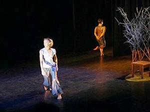 Toamna festivalurilor internaţionale de teatru