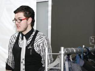 Un designer clujean pentru imaginea României 