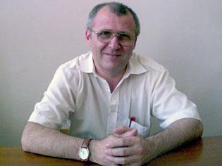 “Profesorul trăsnit”, dat afară din Universitatea Tehnică