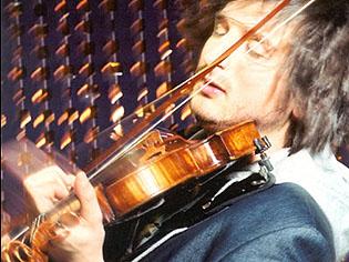 Show Stradivarius la Sala Sporturilor