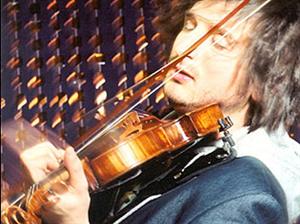 Show Stradivarius la Sala Sporturilor