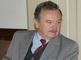 Metrou pe sub Cluj şi troleibuz până la Gilău