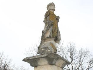 Succes: statuia lui Donath va fi restaurată