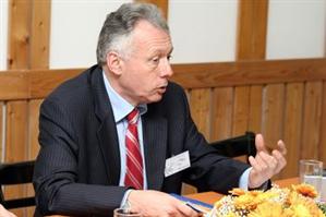 Zece proiecte de infrastructurã