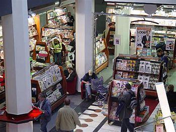 Librãrie-ceainãrie  la Iulius Mall
