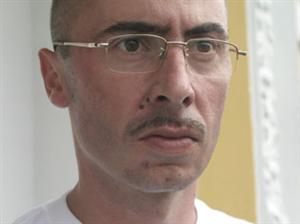 Pasul înapoi cu picioarele înainte
