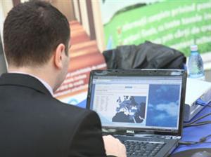 Firmele din Cluj caută forţă de muncă în străinătate