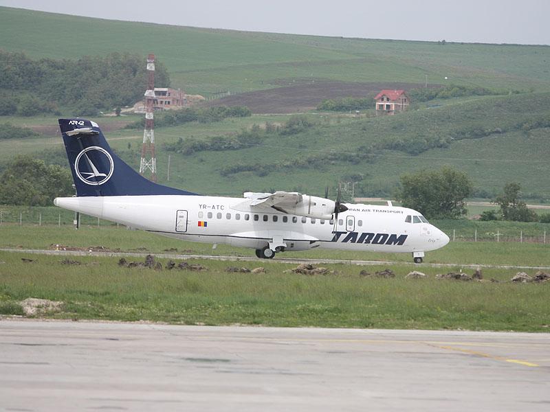 TAROM zboară spre Bucureşti cu aeronavele pline
