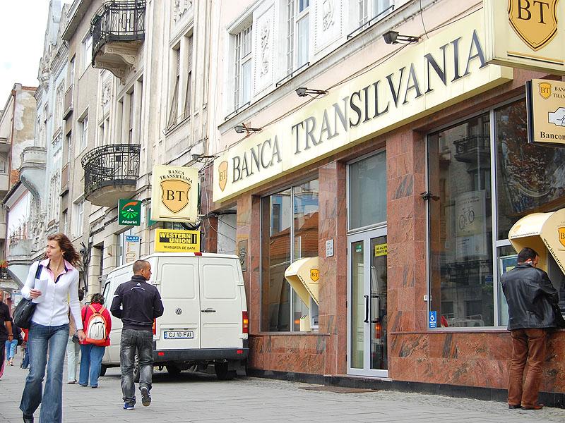 Clujenii s-au săturat de credite