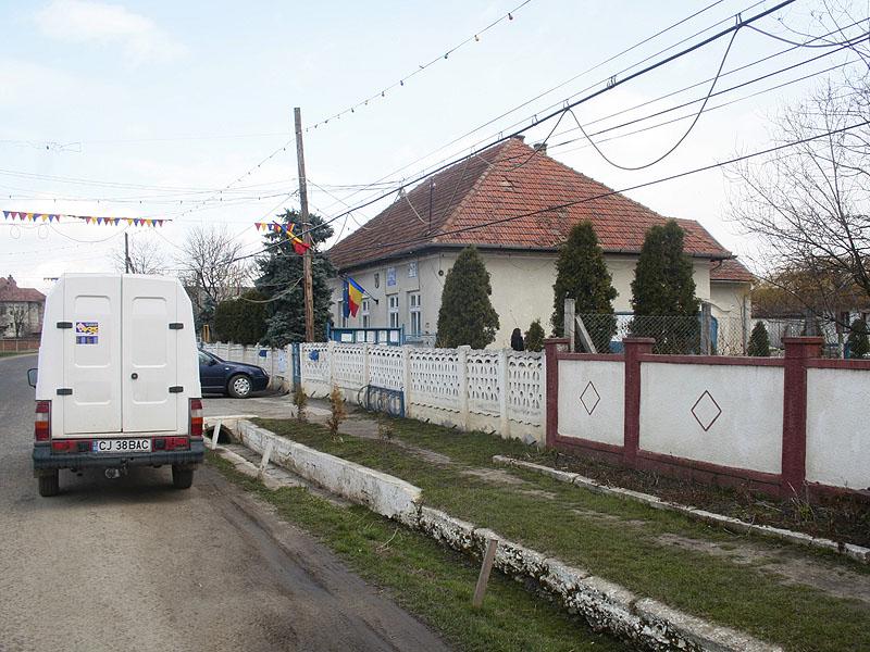 Studiile de fezabilitate pentru drumurile judeţului costă 1,2 milioane lei