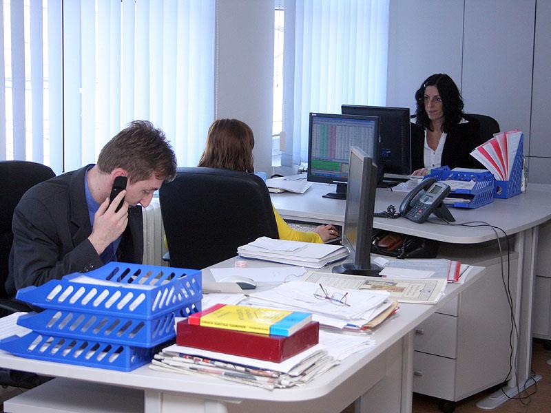 Finanţele pun biruri pe tranzacţiile cu acţiuni