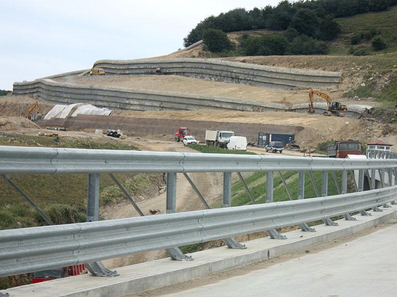 Constructori “repetenţi” pe centura Vâlcele - Apahida