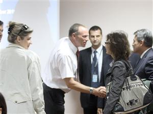 Angajaţii aeroportului învaţă să devină eficienţi    