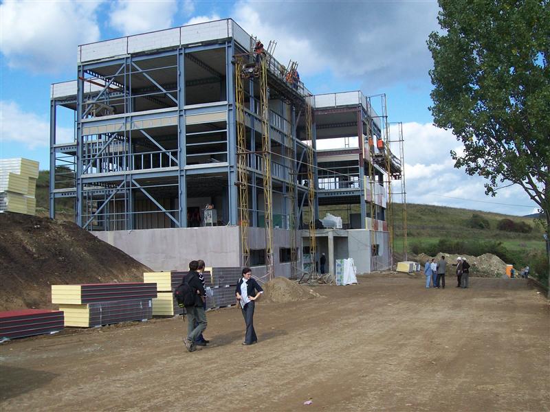 Noul sediu al Agenţiei de Dezvoltare a costat 650.000 euro şi este independent energetic. Vezi cum arată. VIDEO şi FOTO