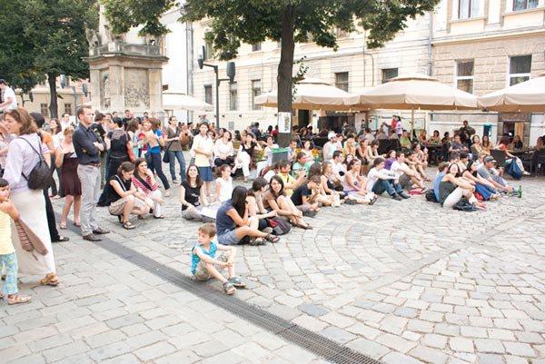Marş simbolic al studenţilor la evenimentul Clujul are Farmec