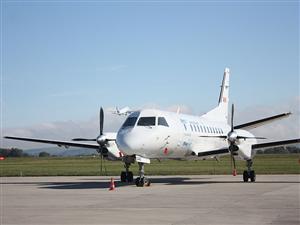 Bossul Blue Air aterizează pe pista de 120 de milioane de euro