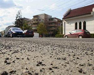 Circulaţie restricţionată pe bulevardul Titulescu, de mâine