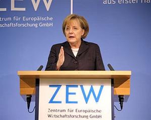 Bloggerii se pot acredita la vizita Angelei Merkel la Cluj