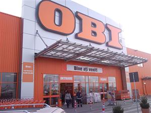 Val de magazine de bricolaj: vin OBI, Dedeman şi BauMax