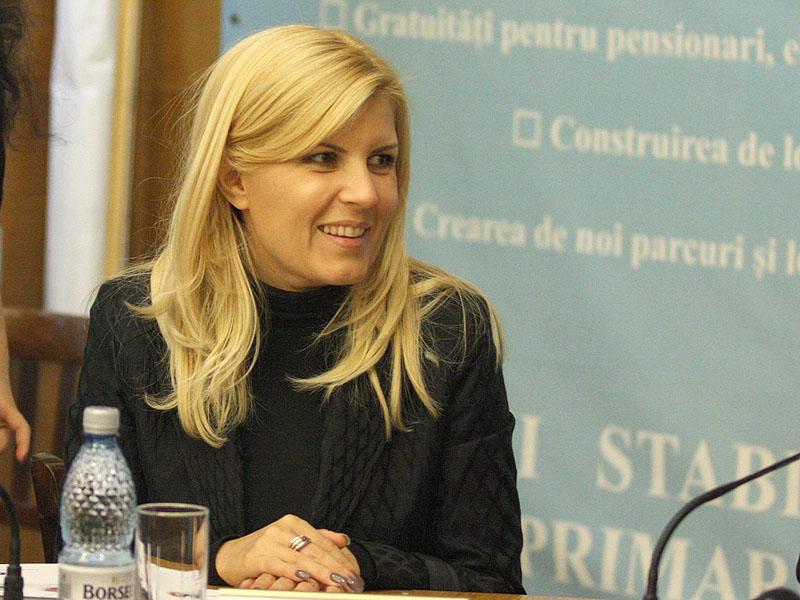 Udrea ştie cum se tratează criza   